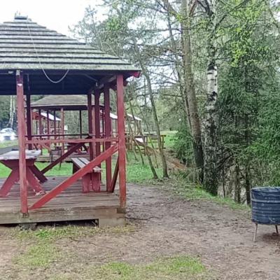 Аренда беседок у воды с мангалом