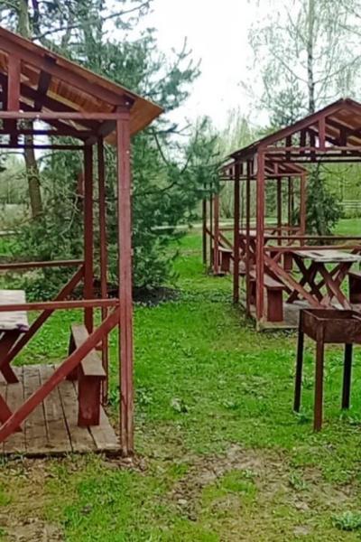 Аренда беседок у воды с мангалом